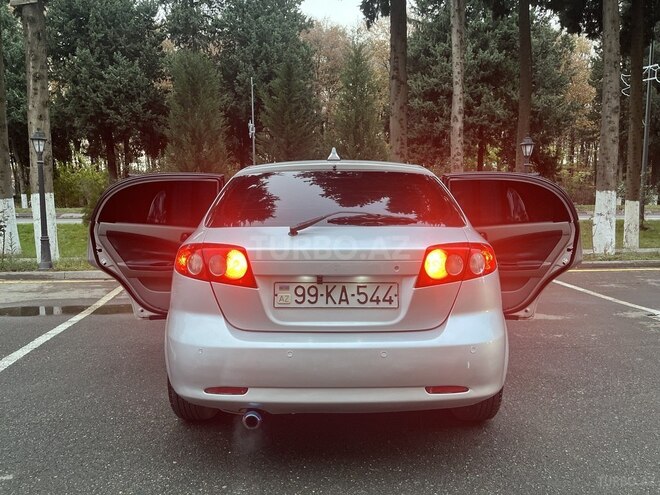 Chevrolet Lacetti 2006, 290,000 km - 1.4 l - Masallı