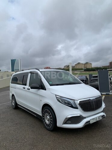Mercedes  2015, 247,250 km - 2.1 л - Bakı