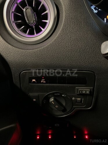 Mercedes  2015, 247,250 km - 2.1 л - Bakı