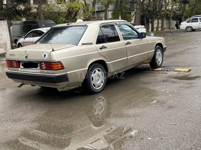 Mercedes 190 1992, 240,544 km - 1.8 л - Bakı