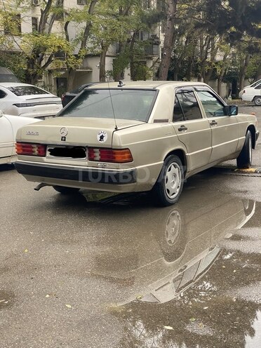 Mercedes 190 1992, 240,544 km - 1.8 л - Bakı