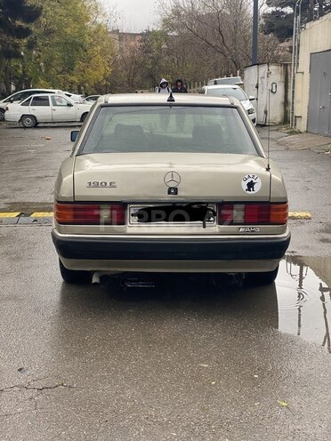 Mercedes 190 1992, 240,544 km - 1.8 л - Bakı
