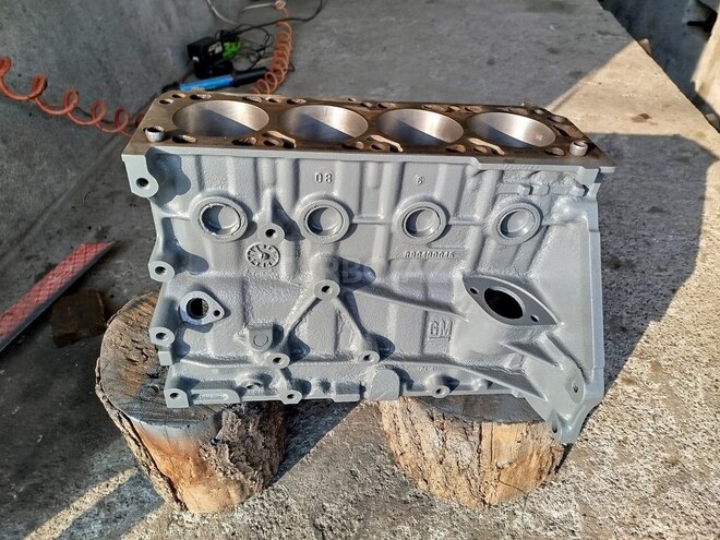 Opel Vectra 1995, 560,000 km - 1.8 l - Zaqatala