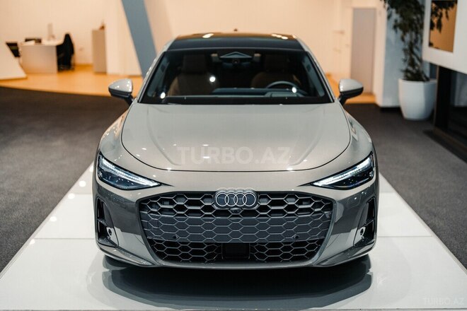 Audi A6-3