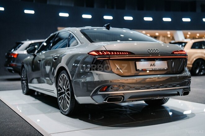 Audi A6-10