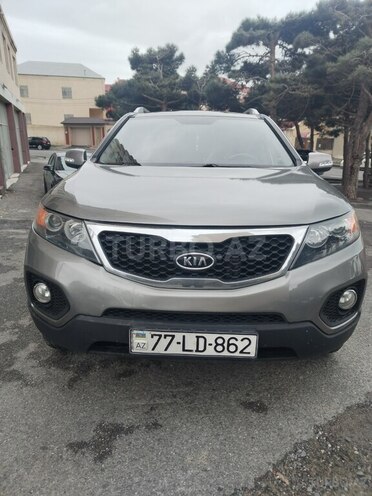 Kia Sorento 2010, 220,800 km - 2.0 l - Bakı
