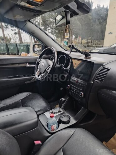 Kia Sorento 2010, 220,800 km - 2.0 l - Bakı
