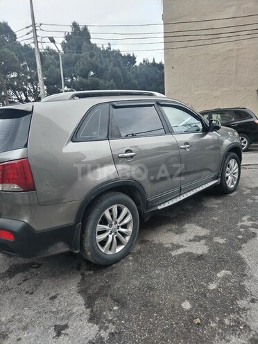 Kia Sorento 2010, 220,800 km - 2.0 l - Bakı