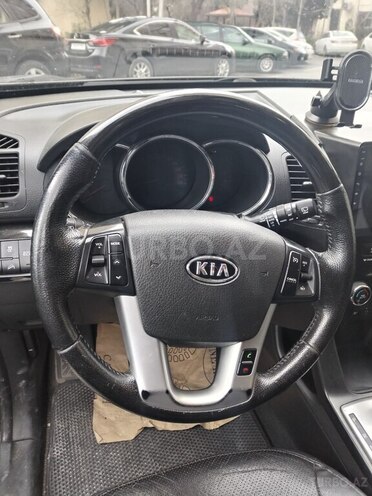 Kia Sorento 2010, 220,800 km - 2.0 l - Bakı