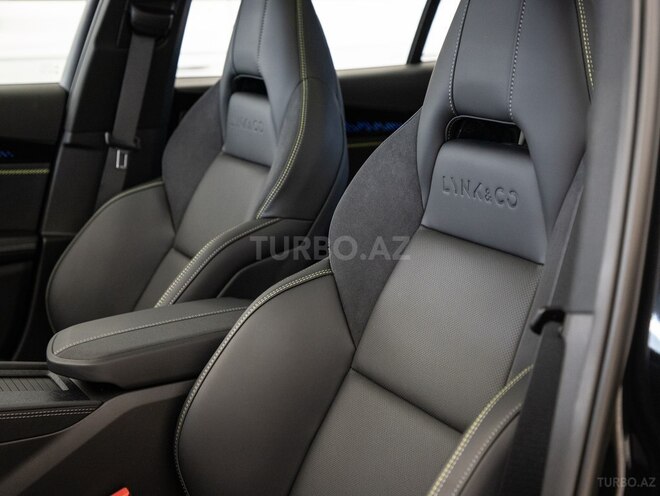 Lynk & Co 03-23