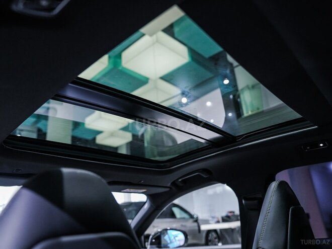 Lynk & Co 03-19
