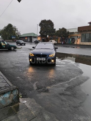 BMW 530 2004, 370,900 km - 3.0 l - Zaqatala
