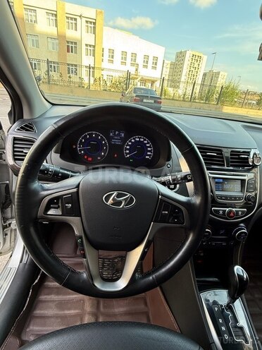 Hyundai Accent 2015, 139,000 km - 1.4 l - Bakı