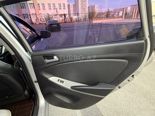 Hyundai Accent 2015, 139,000 km - 1.4 l - Bakı