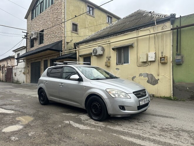 Kia Ceed 2007, 282,459 km - 1.6 л - Bakı