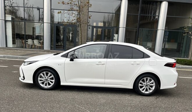 Toyota Corolla 2024, 20,500 km - 1.8 l - Bakı