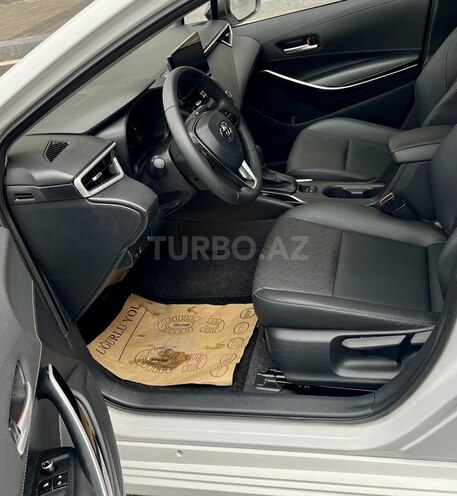 Toyota Corolla 2024, 20,500 km - 1.8 l - Bakı
