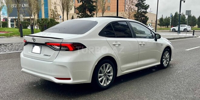 Toyota Corolla 2024, 20,500 km - 1.8 l - Bakı