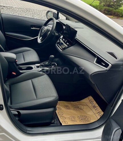 Toyota Corolla 2024, 20,500 km - 1.8 l - Bakı