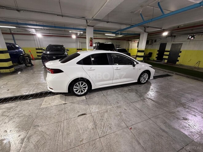 Toyota Corolla 2025, 7,400 km - 1.8 l - Bakı