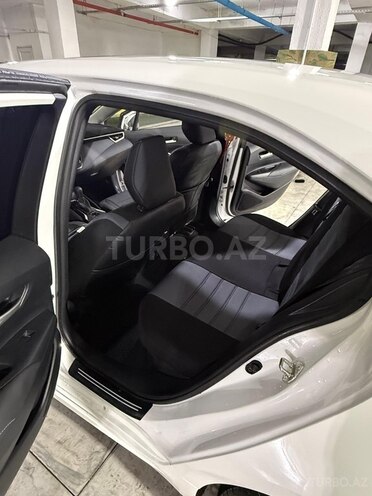 Toyota Corolla 2025, 7,400 km - 1.8 l - Bakı