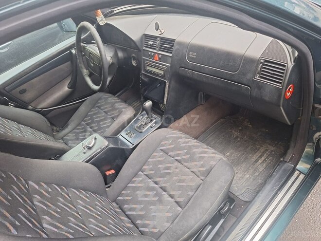 Mercedes C 200 1997, 410,000 km - 2.0 l - Bakı