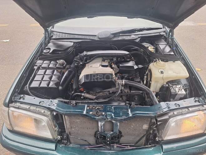 Mercedes C 200 1997, 410,000 km - 2.0 l - Bakı