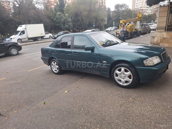 Mercedes C 200 1997, 410,000 km - 2.0 l - Bakı