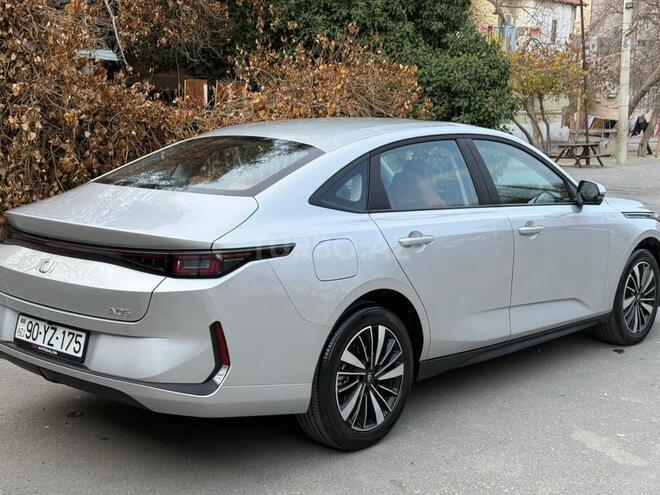 Changan Qiyuan A05 2025, 21,000 km - 1.5 l - Bakı