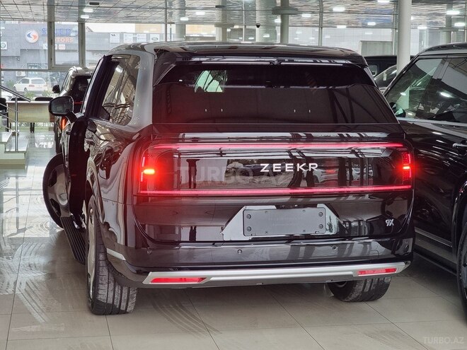 ZEEKR  2025, 18,000 km - 2.0 l - Bakı