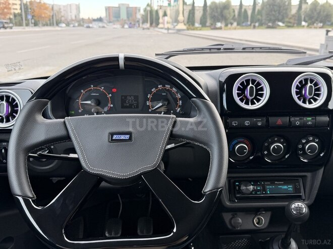 LADA (VAZ) Niva 2025, 10,000 km - 1.7 л - Gəncə