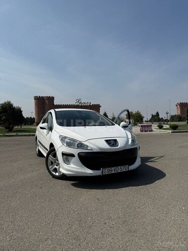 Peugeot 308-1