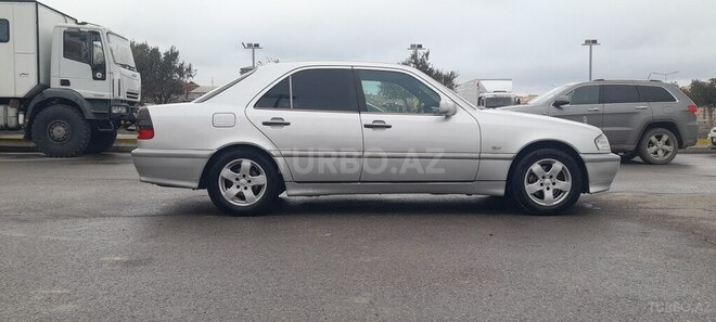 Mercedes C 200 1999, 354,828 km - 2.0 л - Bakı