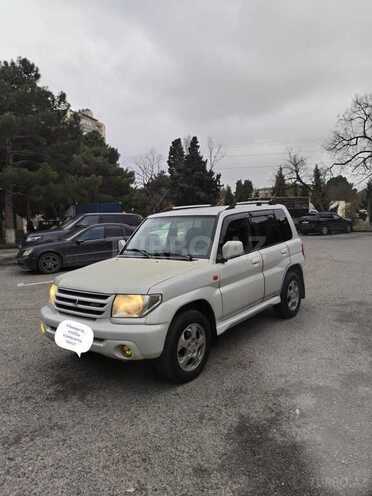 Mitsubishi Pajero io 2001, 320,000 km - 2.0 l - Sumqayıt