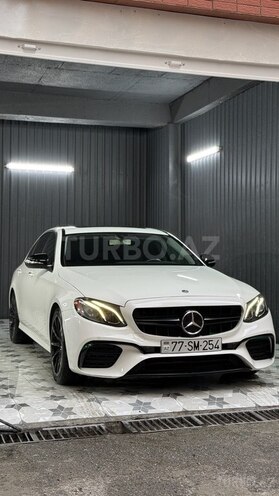 Mercedes E 300-2