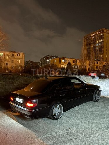 Mercedes C 230 1999, 380,000 km - 2.3 l - Bakı