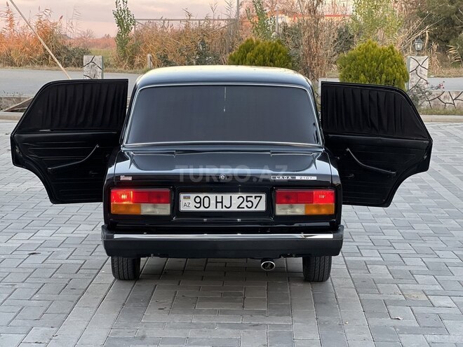 LADA (VAZ) 2107 2010, 99,819 km - 1.6 л - Saatlı