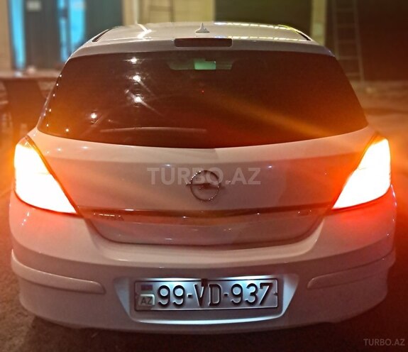 Opel Astra 2010, 407,000 km - 1.3 l - Ağsu