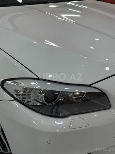 BMW 528-11