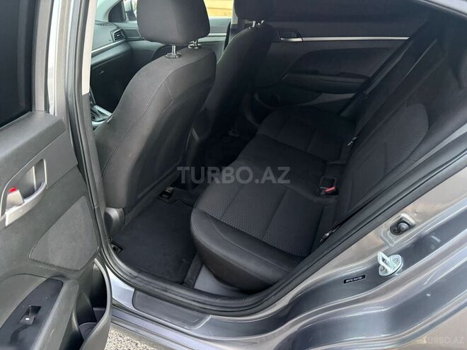 Hyundai Elantra 2019, 126,437 km - 2.0 л - Bakı