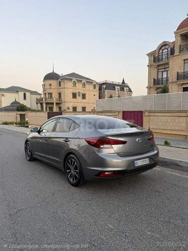 Hyundai Elantra 2019, 126,437 km - 2.0 л - Bakı