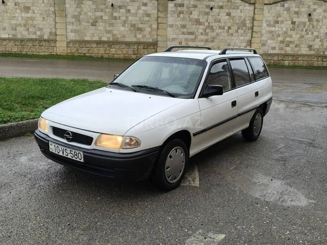 Opel Astra 1994, 374,000 km - 1.6 l - Bakı