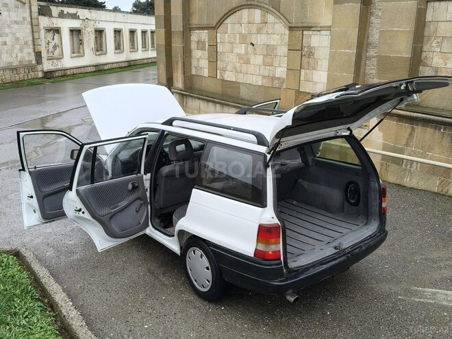 Opel Astra 1994, 374,000 km - 1.6 l - Bakı