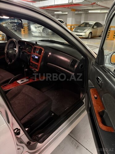 Hyundai Sonata 2003, 320,000 km - 2.0 l - Bakı