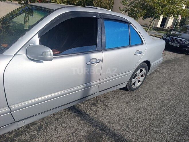 Mercedes E 290 1998, 545,260 km - 2.9 l - Sumqayıt