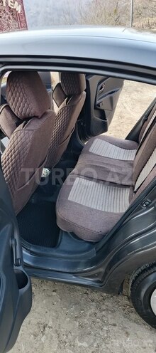 Kia Rio-4