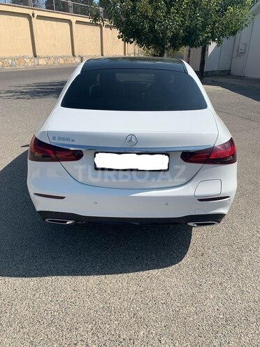 Mercedes E 300 e 2021, 98,000 km - 2.0 l - Bakı