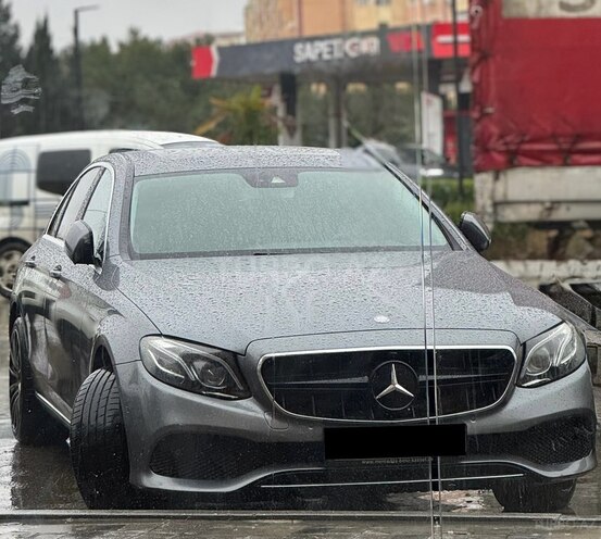 Mercedes E 220 d 2017, 260,000 km - 2.0 l - Bakı
