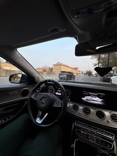 Mercedes E 220 d 2017, 260,000 km - 2.0 l - Bakı