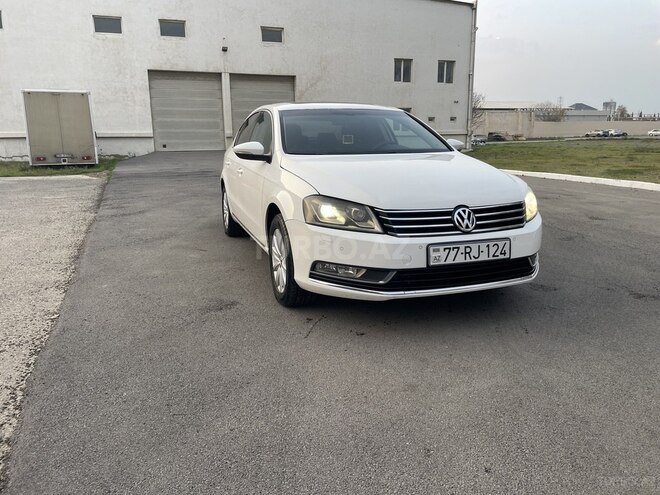 Volkswagen Passat 2012, 240,000 km - 1.8 l - Bakı